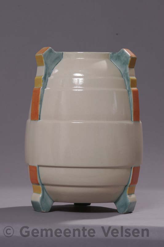 Foto van KP 33: Velser aardewerk vaas